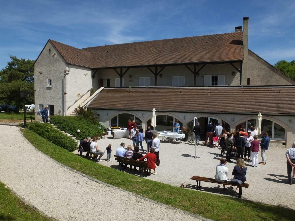 Le Carre Saint Pierre - Chambres D'Hotes Marey-les-Fussey Exterior photo
